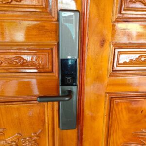 Nhà lắp đặt Khóa cửa vân tay Bosch ID80 EU tấn nơi