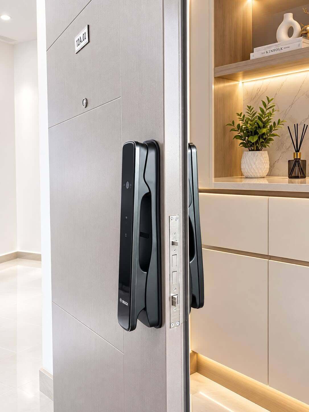 Khóa Bosch EL800VF dạng Push Pull cho chung cư
